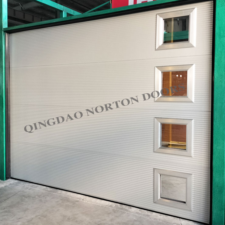Pintu Garasi otomatis Kanthi Jendhela kaca alloy